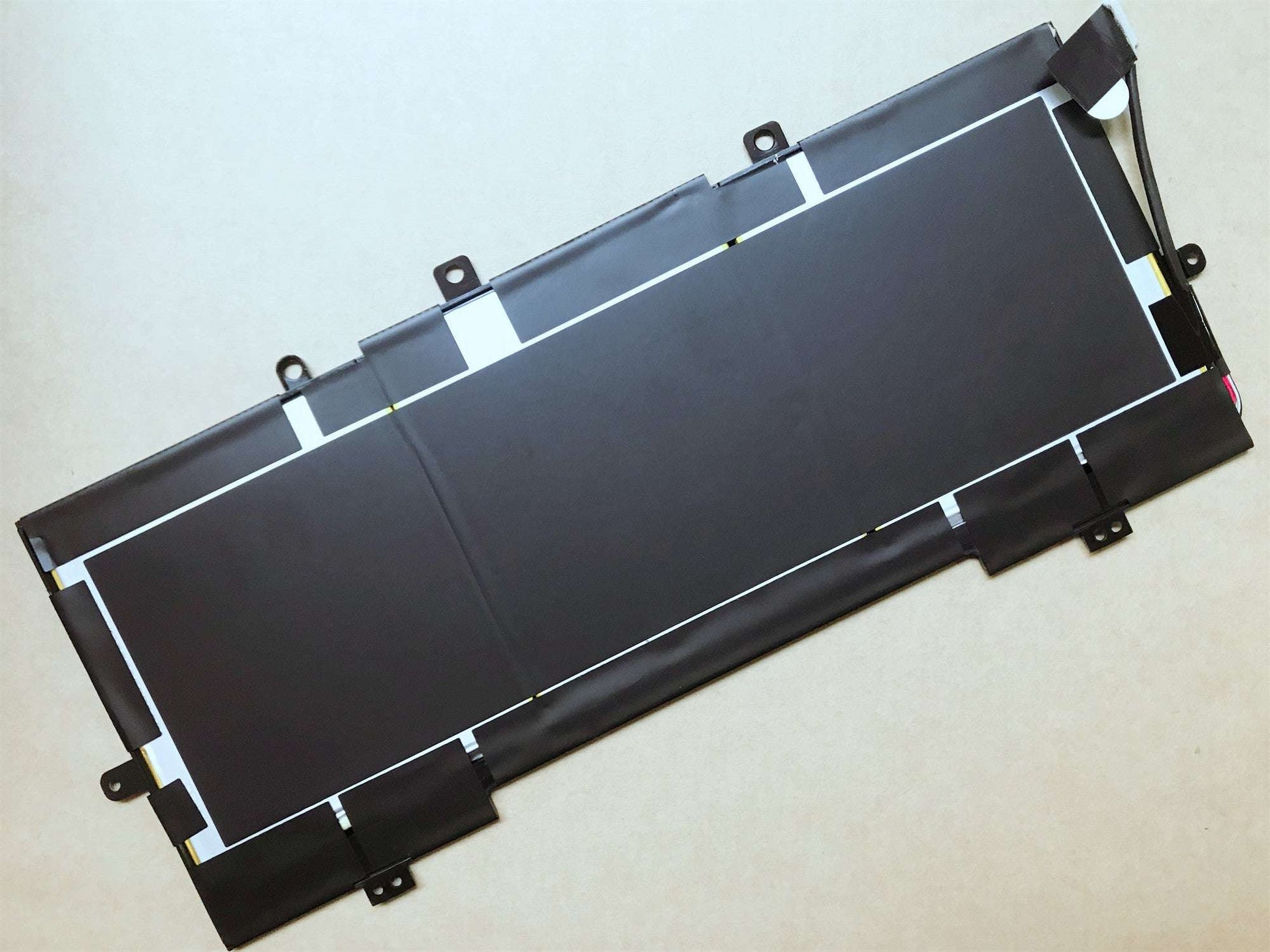 Replacement Hp VR03XL HSTNN-1B7E 816497-1C1 45Wh Laptop Battery